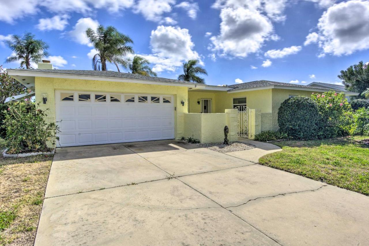 Merritt Island Home With Boat Dock On Canal Front! Eksteriør billede